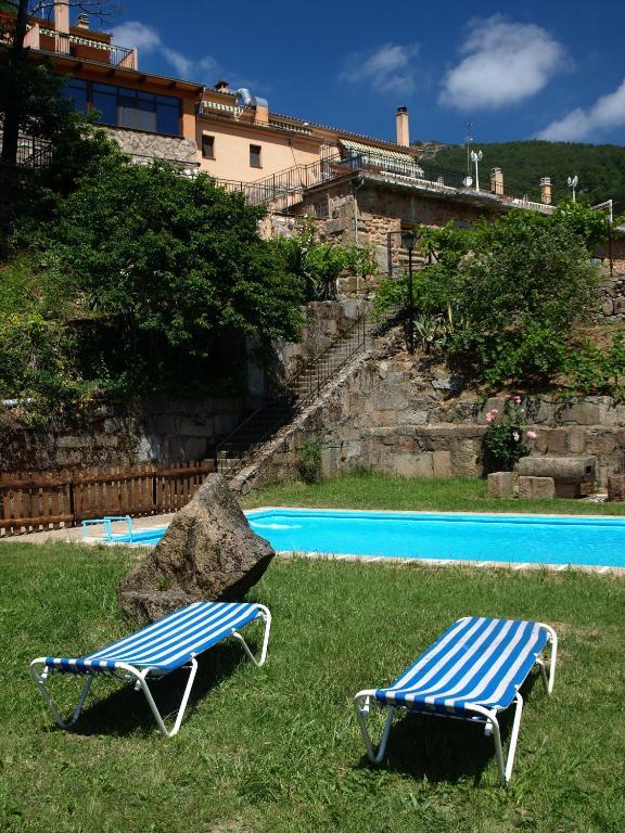 Apartamentos Rurales El Solitario Баньос-де-Монтемайор Екстер'єр фото