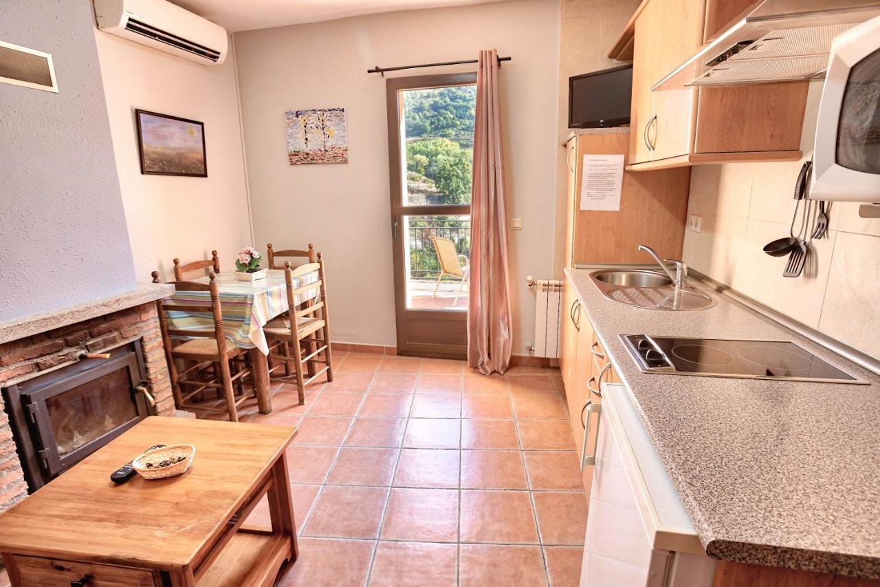 Apartamentos Rurales El Solitario Баньос-де-Монтемайор Екстер'єр фото