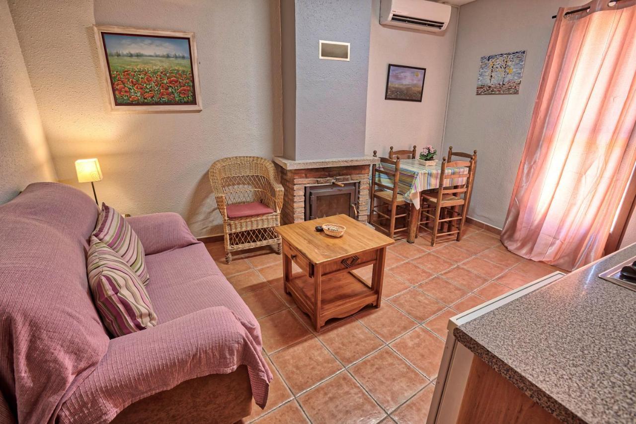 Apartamentos Rurales El Solitario Баньос-де-Монтемайор Екстер'єр фото